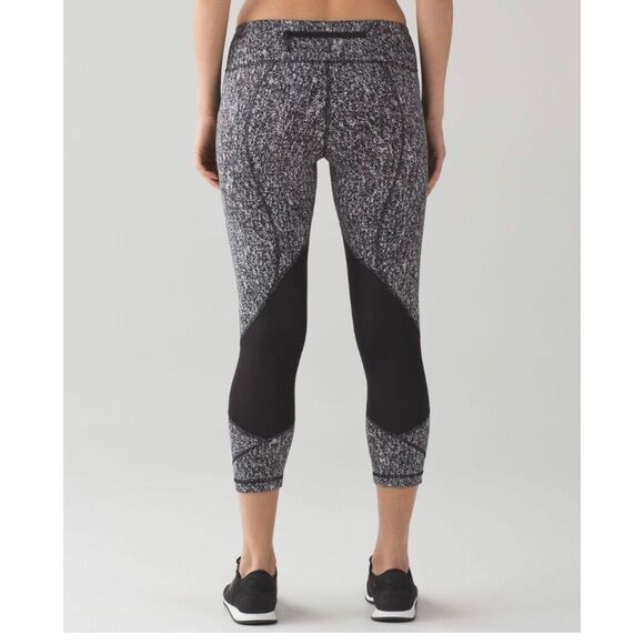 Lululemon Women’s Pace Rival Crop Power Luxtreme Suited Jacquard Leggings Size 4 - Picture 2 of 13